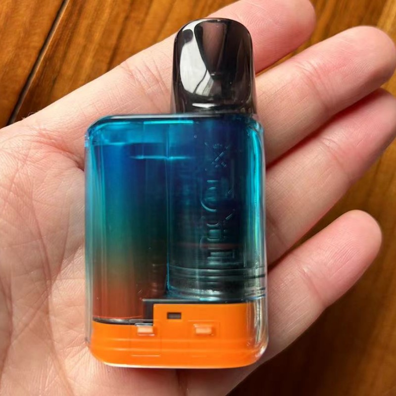 Nieuwste innovatie: hervulbare wegwerpvapebox van DICAN!